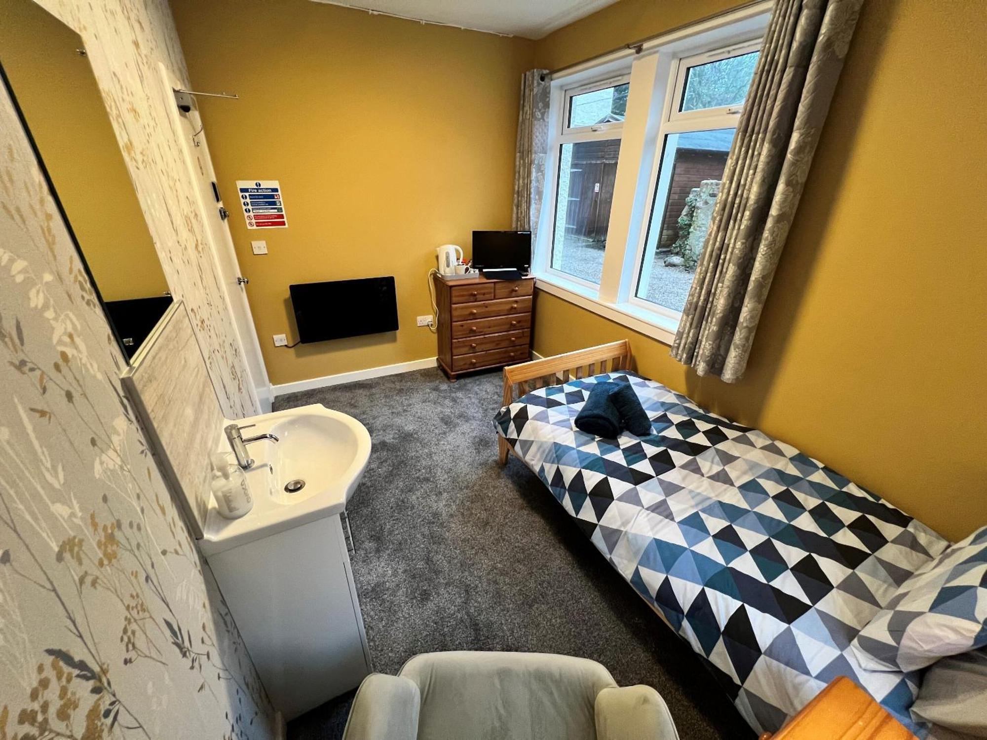 Gasthof Rossal House Apartments, Inverness, Highlands 3*